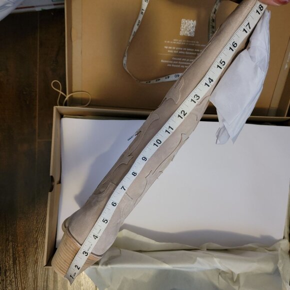 NEW Dolce Vita Samare Western Boots Womens 12 Taupe Suede Cowgirl Retail $260 - Picture 4 of 6